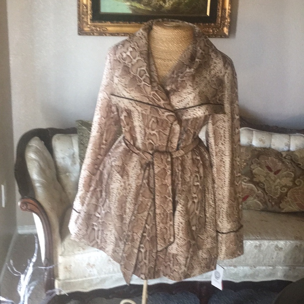 Vince Camuto Brown Snake Print Coat